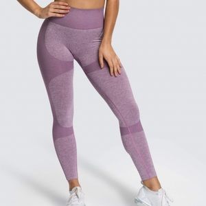DoYouEven Impact Seamless leggings. Mauve Purple